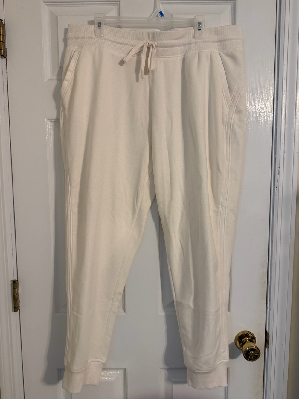 tek gear Cream/Off-White Women's Jogger Track Pants